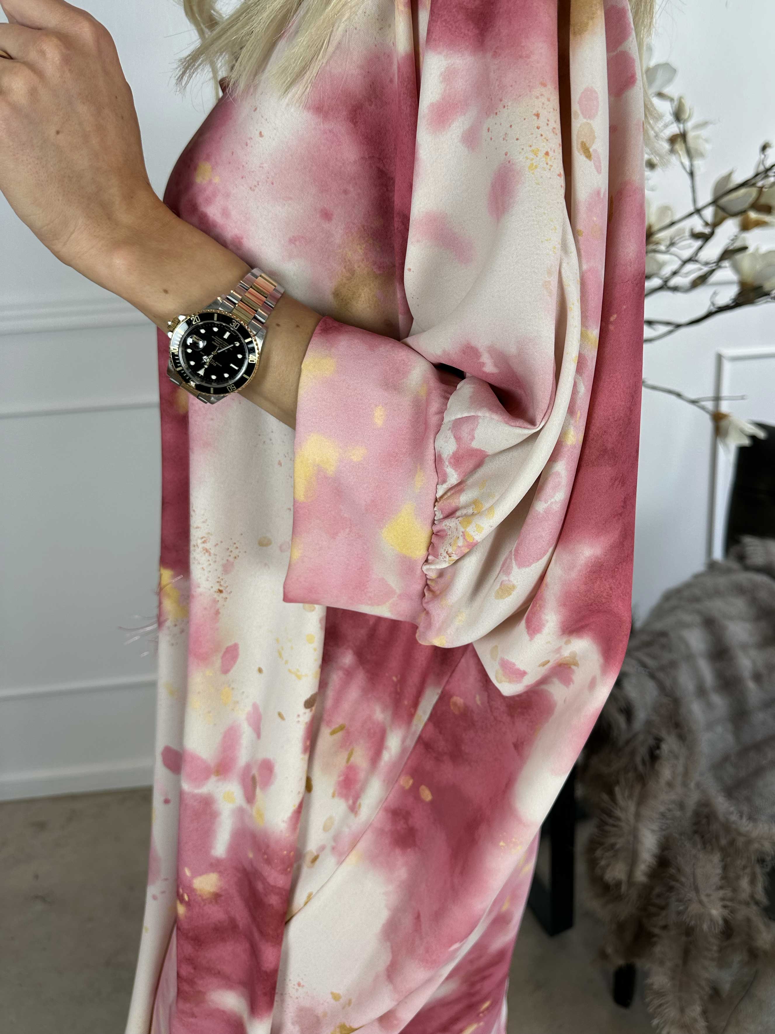 Alfrida - Batikmönstrad klänning i lös passform